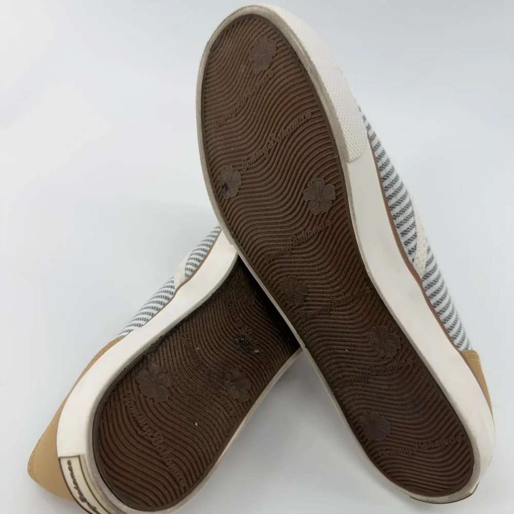 Tommy Bahama‎ Womens Blue White Striped Slip On Sneakers Size 8